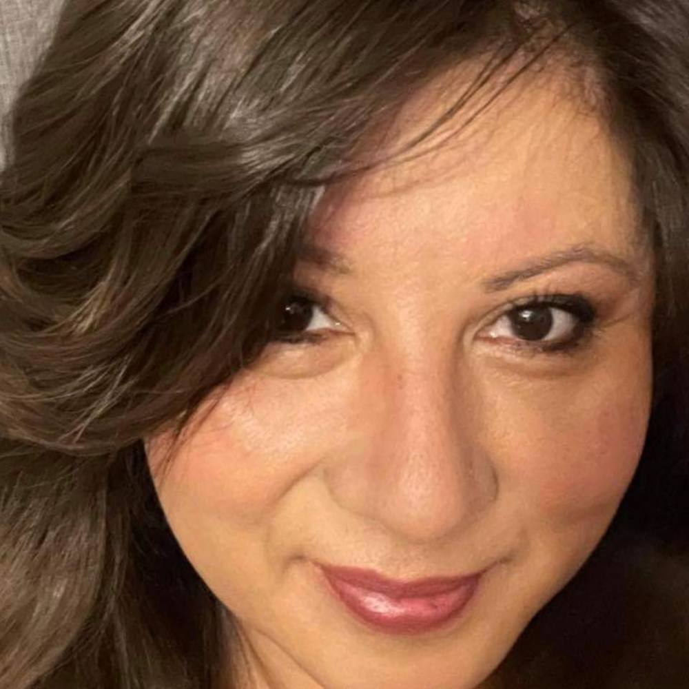 Meet your Posher, Mychelle